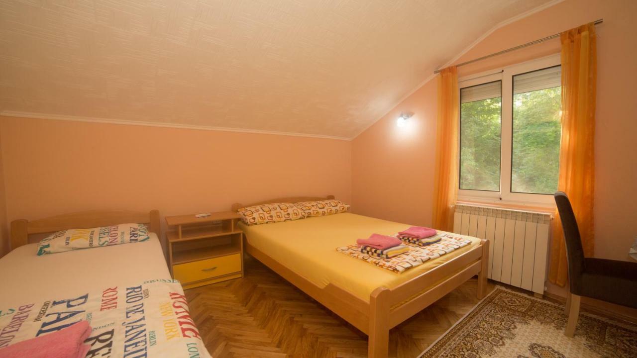 Cicvaric Rooms Вирпазар Екстериор снимка